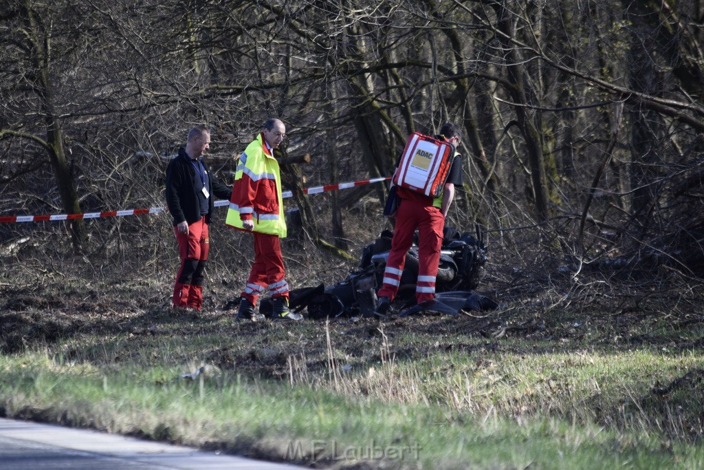 Schwerer VU Krad Fahrrad Koeln Porz Alte Koelnerstr P096.JPG - Miklos Laubert